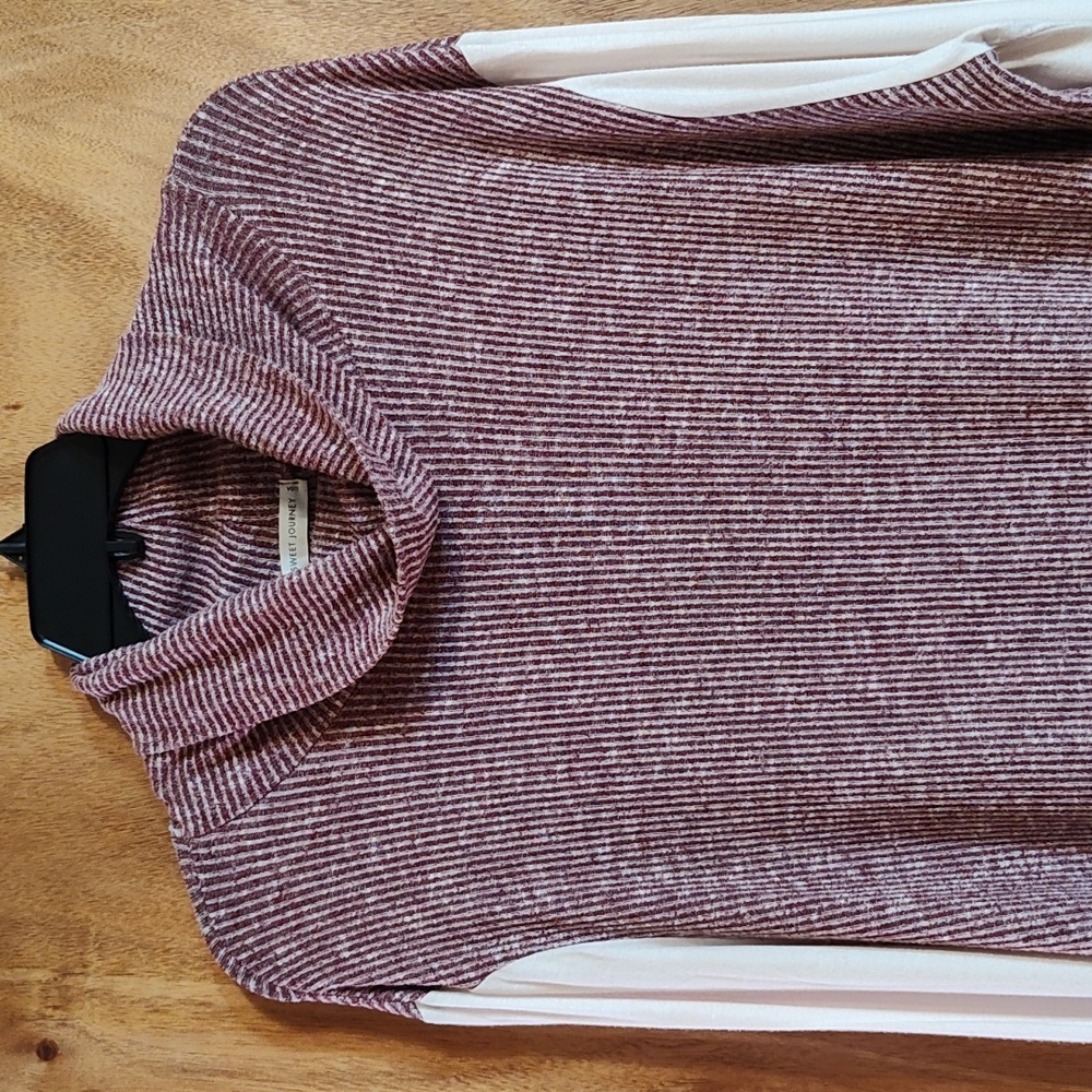 Sweet Journey Ribbed Mixed Media Turtleneck Top Marled Burgundy Cream Sleeves 2X - Picture 2 of 11